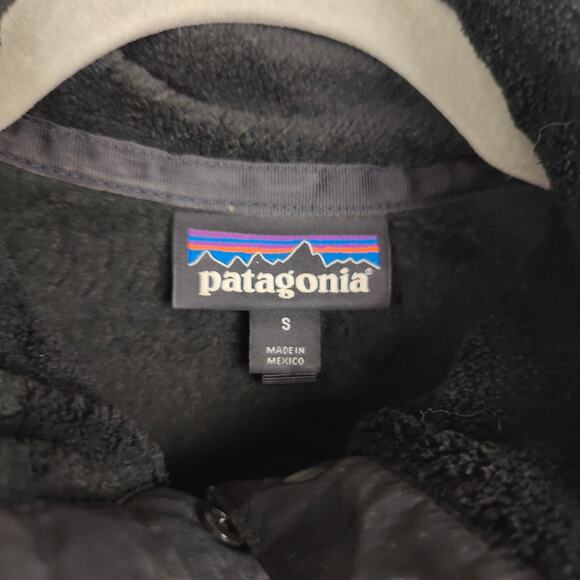 Patagonia Re-Tool Snap-T Jacket Womens Small‎ Black Fleece 1/4 Button Outdoors - Picture 3 of 8
